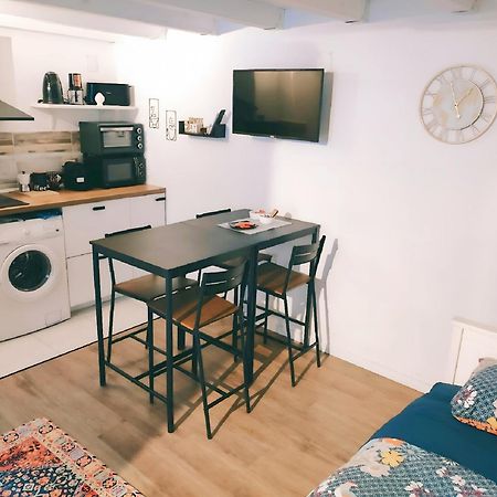Liz Apartment Bari Eksteriør billede