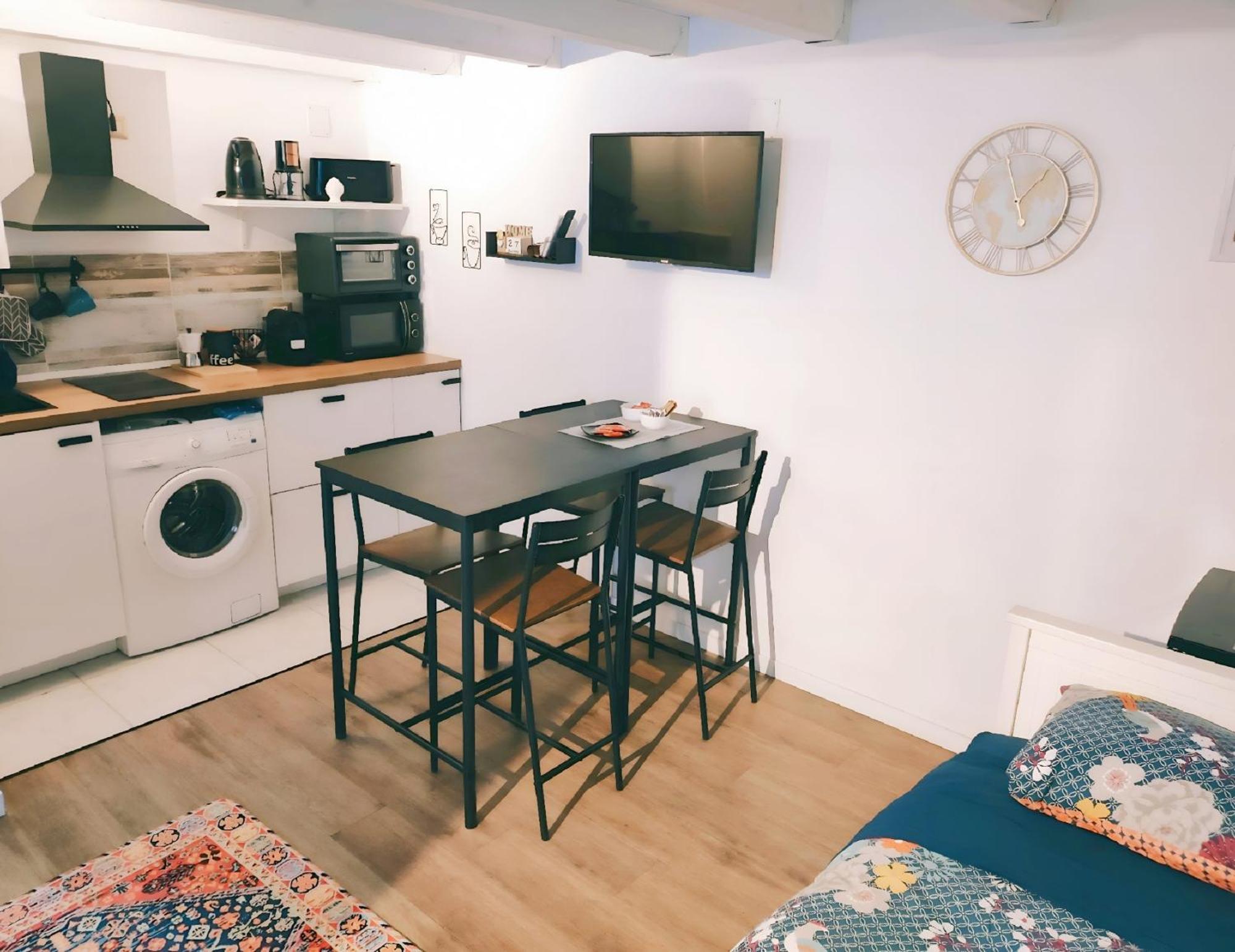 Liz Apartment Bari Eksteriør billede